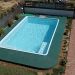 Piscinele pe care le fabricam sunt piscine monobloc.