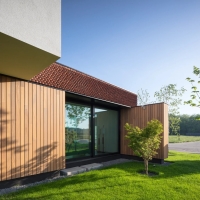 Pardoseli de exterior din lemn deck