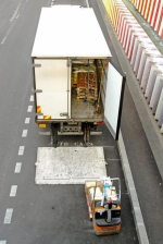 Transport rapid marfa cu autoutilitare Mercedes Sprinter