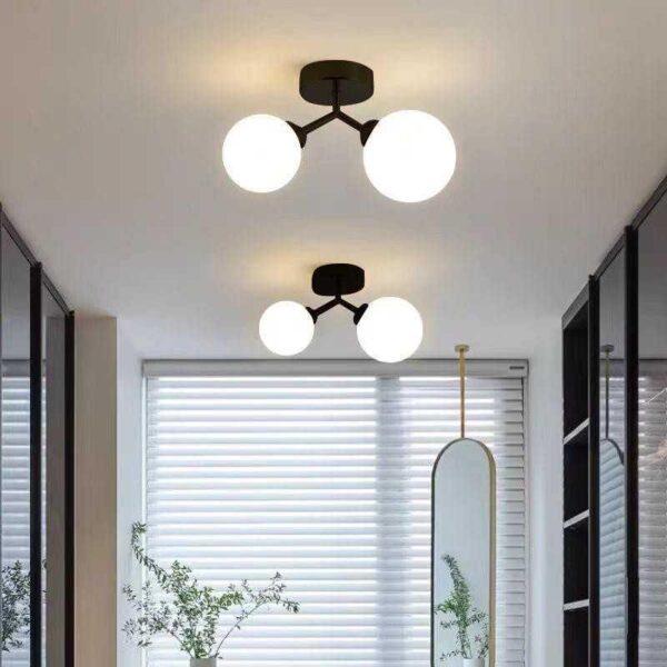 Lustre și alte corpuri LED de iluminat